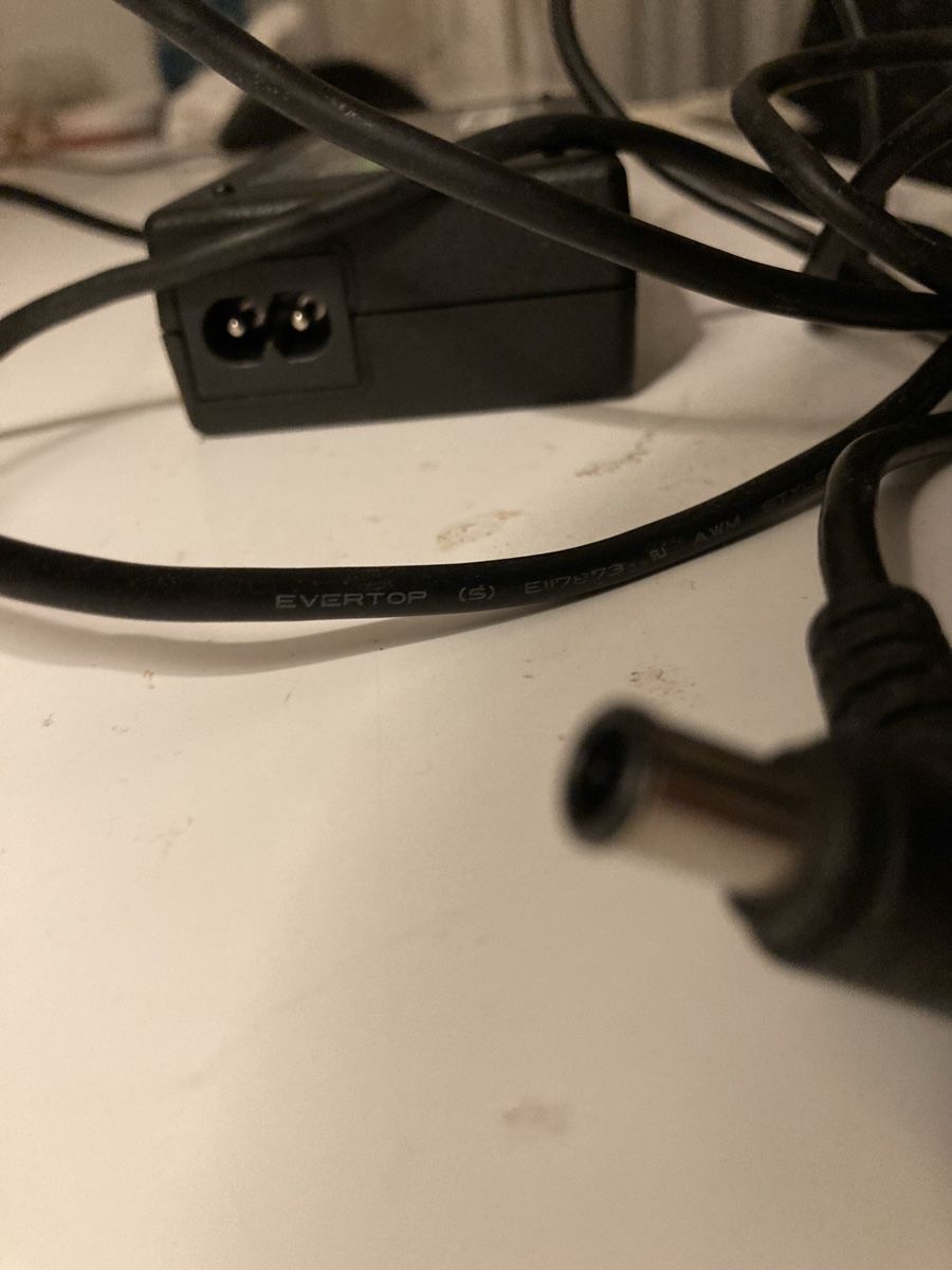 Sony Ladegerät: Sony PCGA-AC19V3 AC Adapter Ladegerät – Gebraucht aus Flawil von rcnkr 3