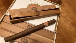 Hoyo de Monterey Particulares