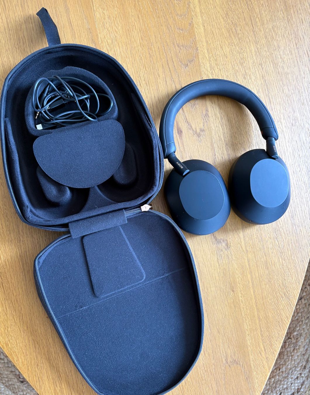 Sony Kopfhörer: Sony WH-1000XM5 mit Garantie – Gebraucht aus Kloten von JazzyJeff