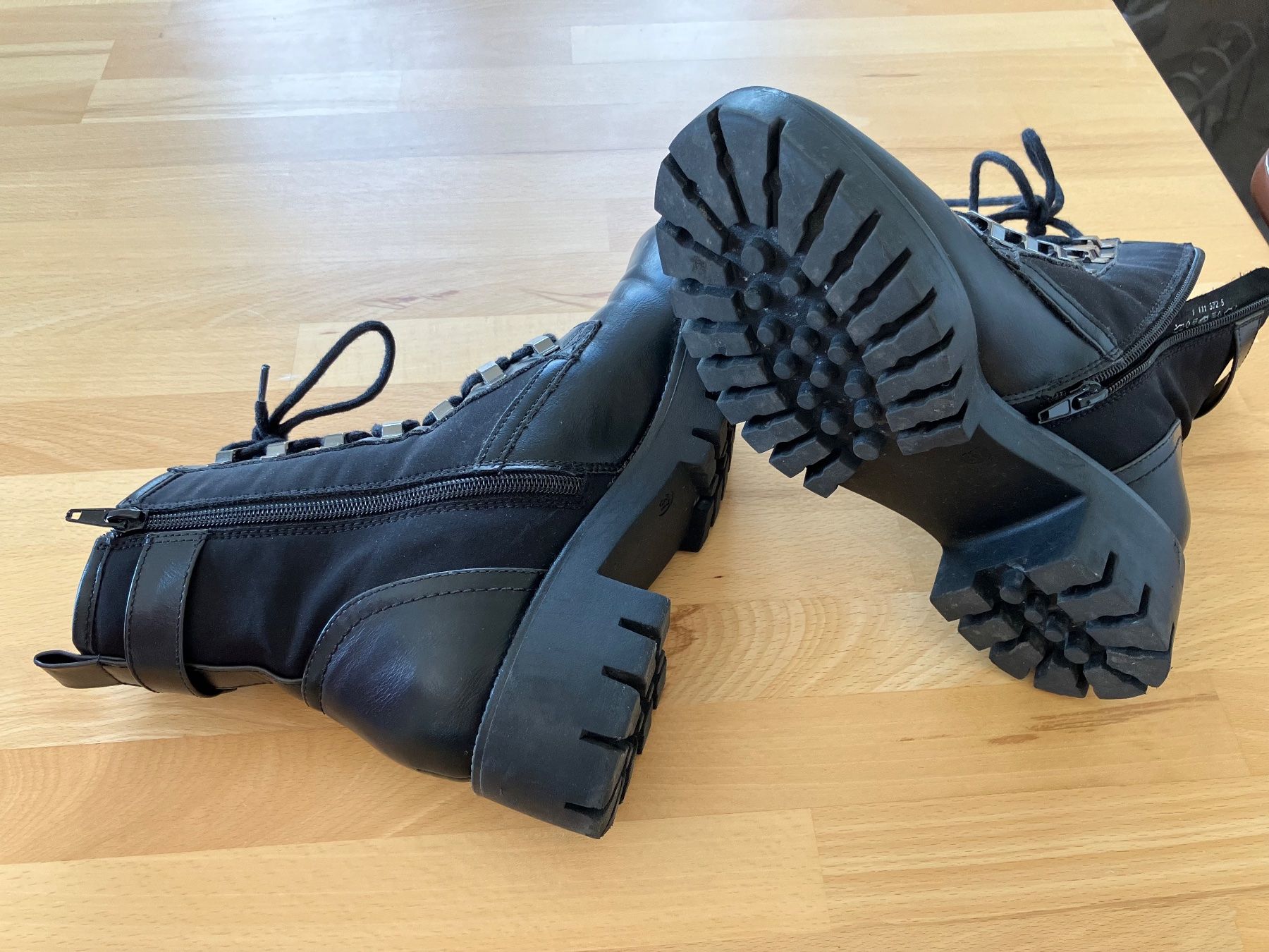 Graceland Scarpe da donna: Schöne, neuwertige Stiefeletten, Gr. 37 – Usato da Olten venduto da Dickbrave 3