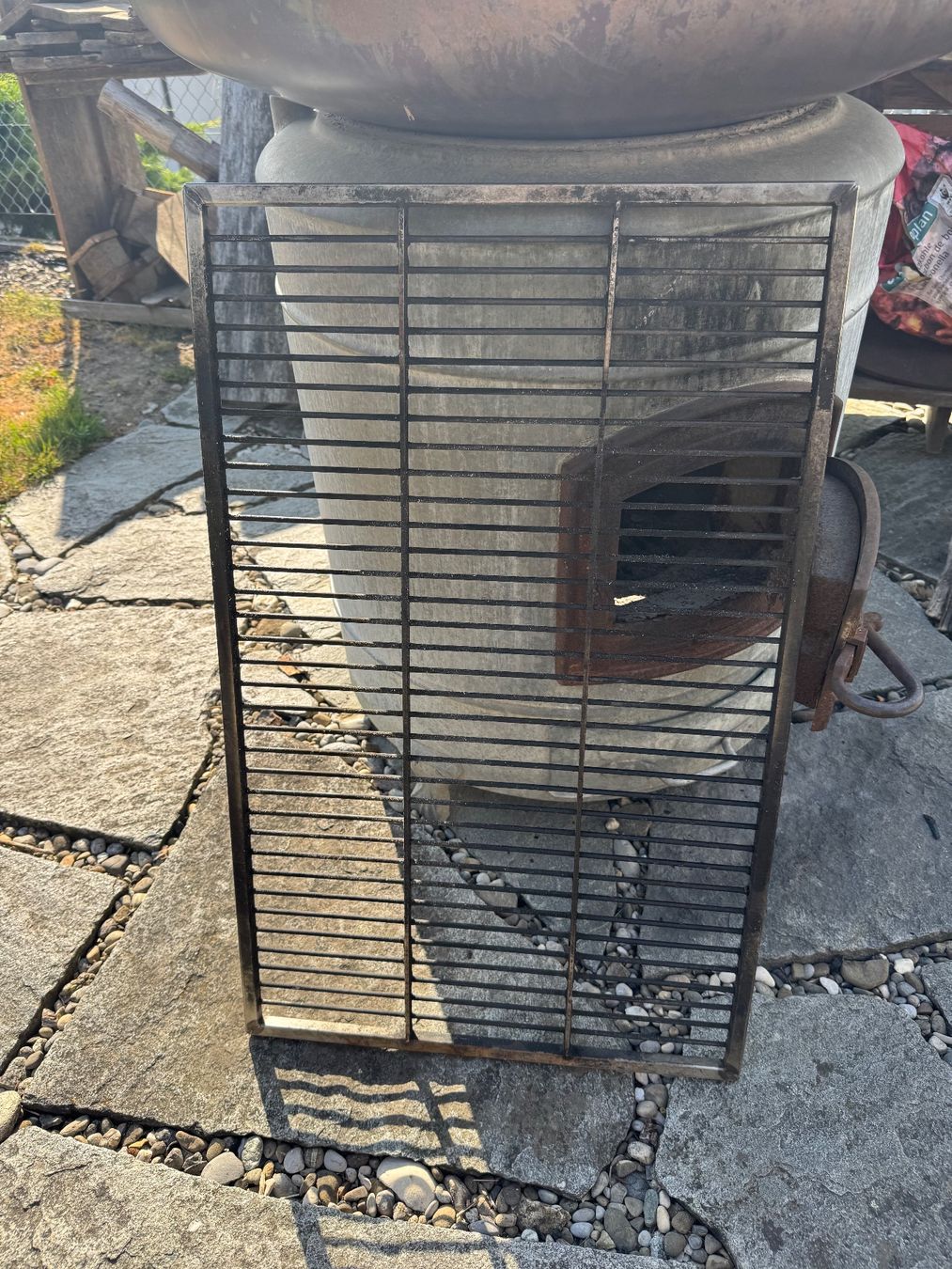 Feuerschale: Feuerschale mit Grillrost und Feuerring – Gebraucht aus Kestenholz von cvx_889vv 9
