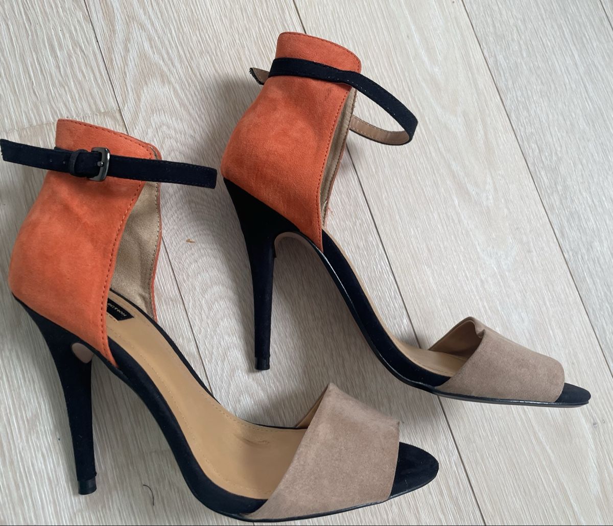 Zara Scarpe da donna: Zara High Heels Orange Colour Block Gr. 37 – Nuovo (secondo la descrizione) da Oberwil BL venduto da Stellochkas 2