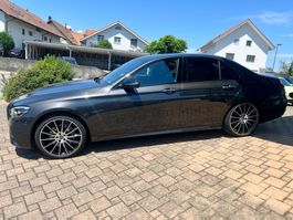 Mercedes-Benz E 220 d 4MATIC Limousine Swiss Star