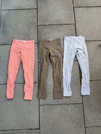 5 leggings taille 8-9 ans 
