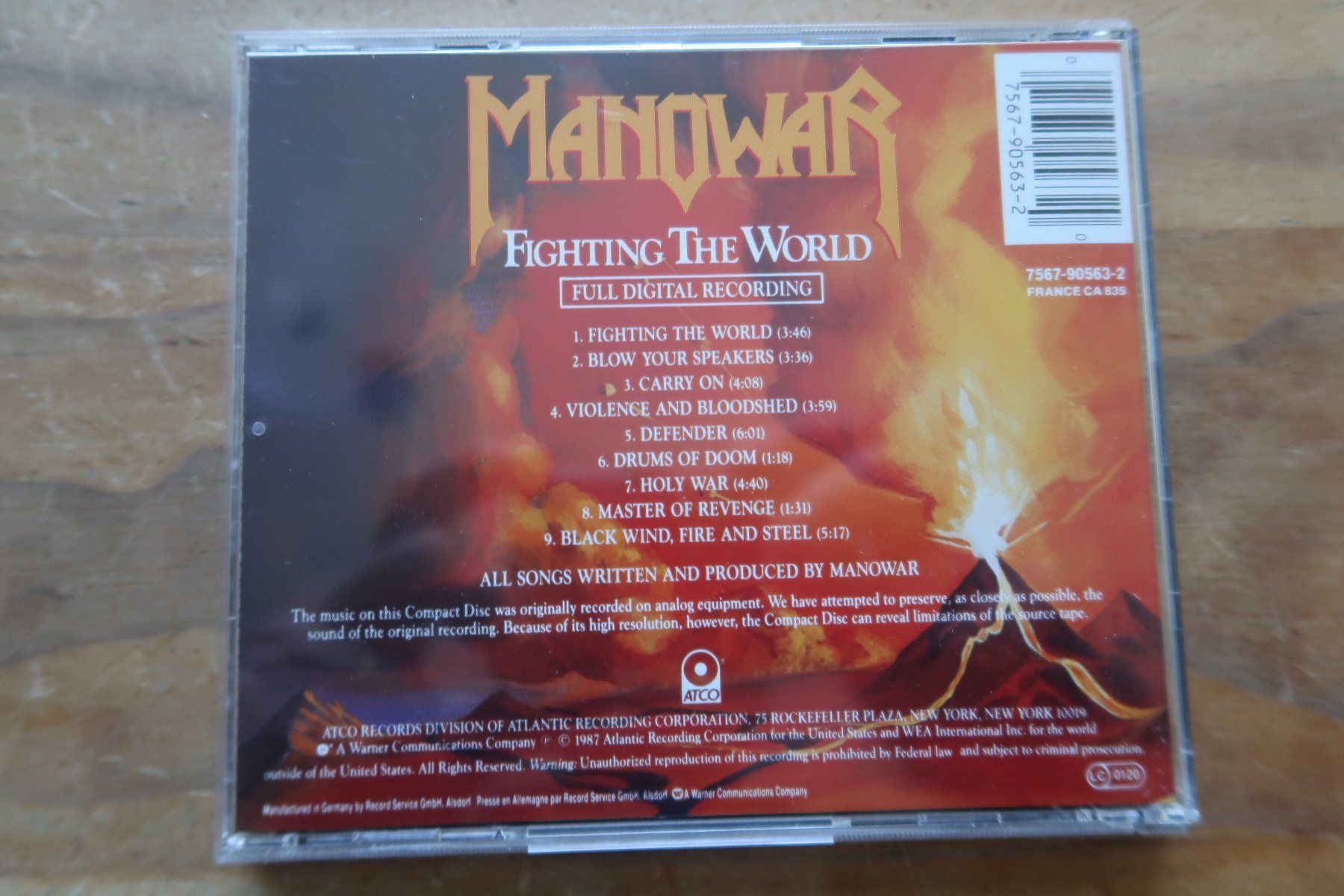CDs: MANOWAR - FIGHTING THE WORLD - CD – D'occasion à Basel par Patiscat 1
