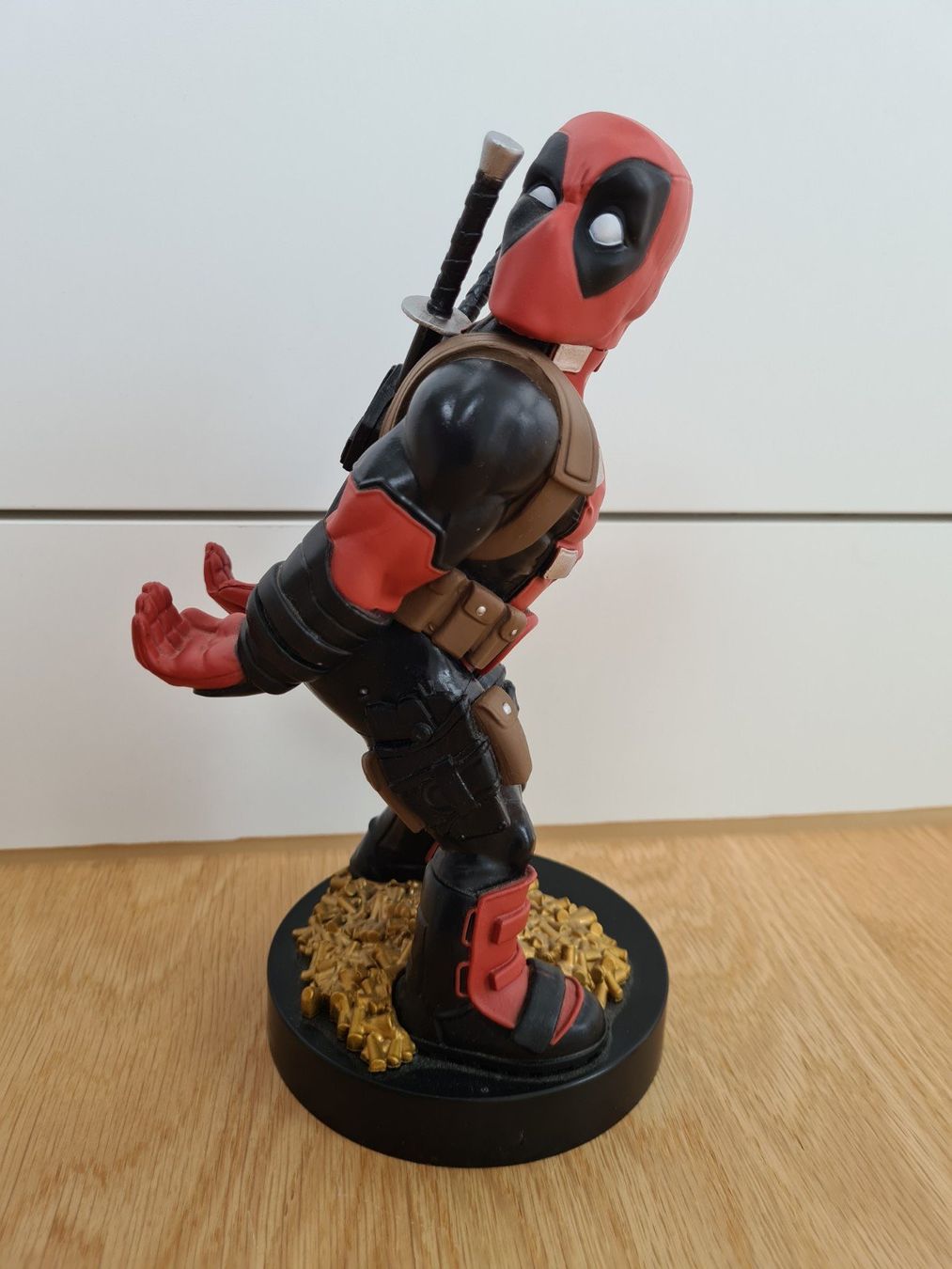 Marvel Statuette: Original Marvel Deadpool Figur - Cable Guy/Aussteller - 25cm – Usato da Winterthur venduto da stufaphi