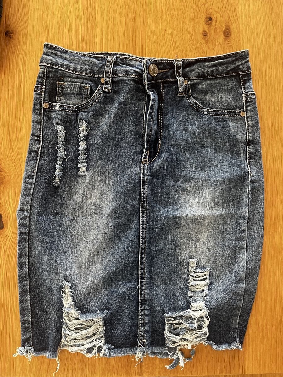 Röcke: Cooler Jeansrock Grösse 34/36 – Neu (gemäss Beschreibung) aus Root von jag_f6bw