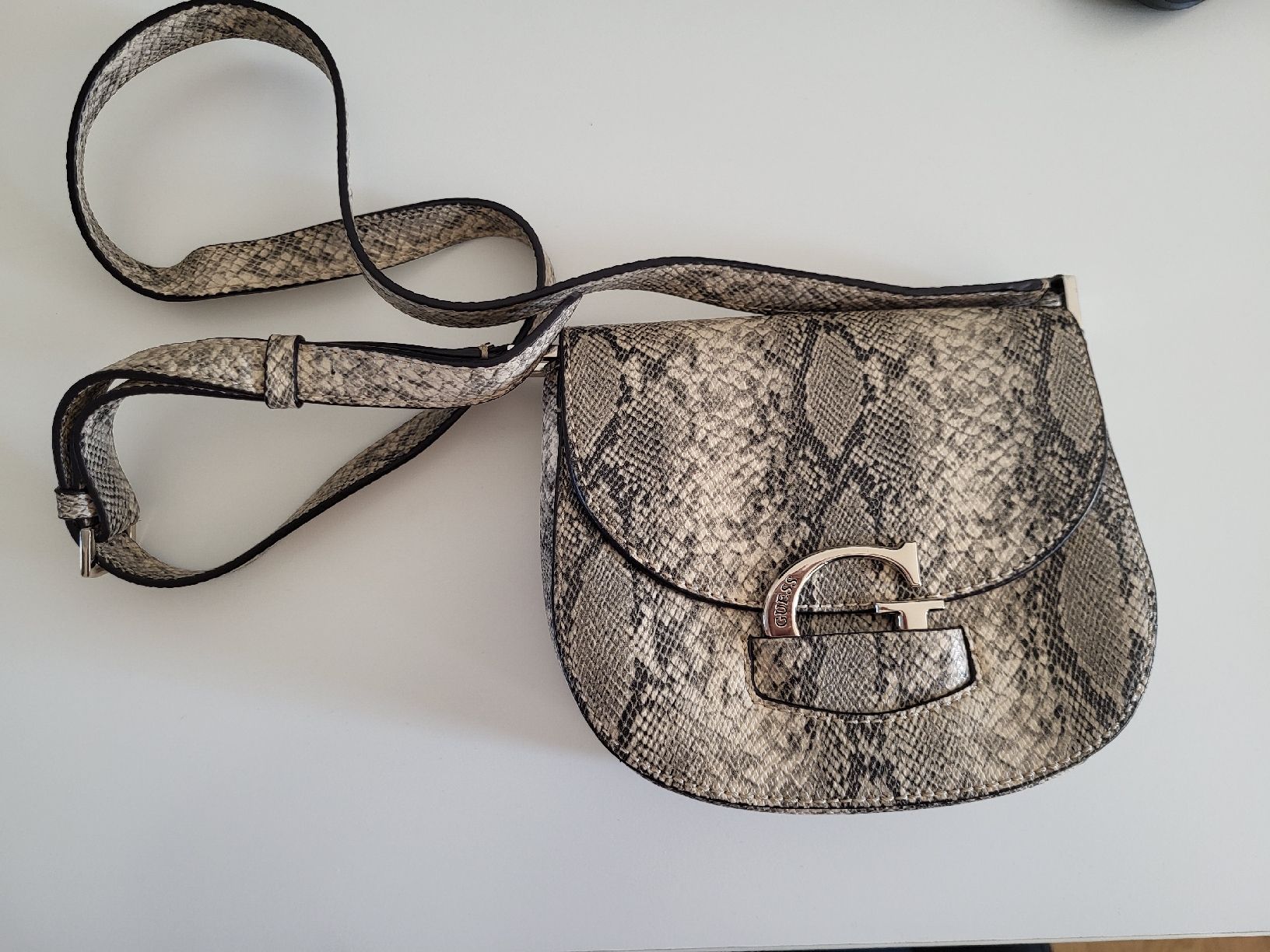 Borse da donna: Guess Handtasche – Usato da Dietikon venduto da MERXITUS