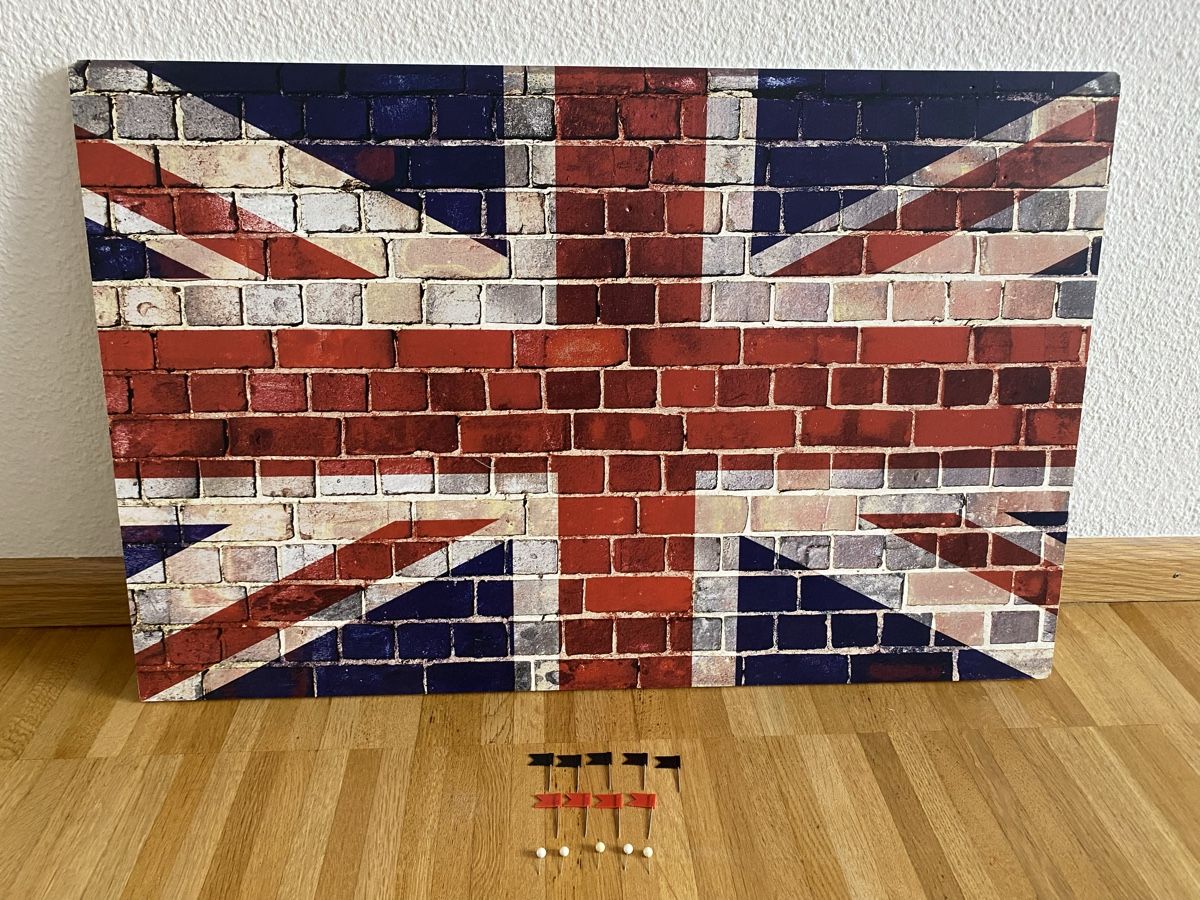 Wandtafeln: Pinnwand als UK-Flagge – Gebraucht aus Aesch BL von Gamazoru