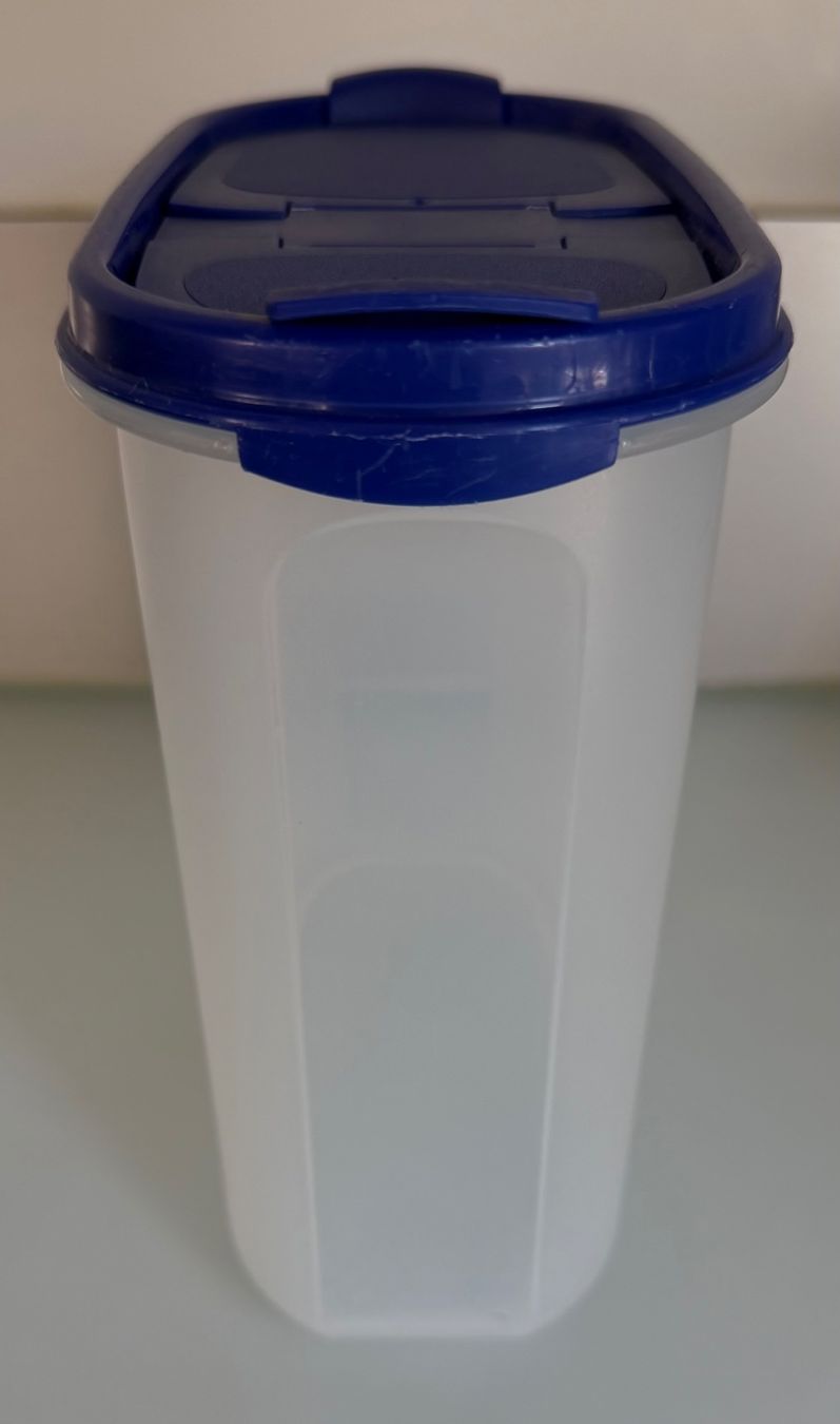 Contenitori & Simili: Tupperware Vorratsdose 1.7 l, blau – Usato da Niederhasli venduto da Erwied 3