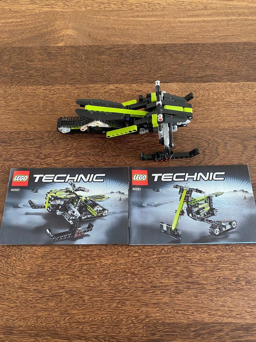 Lego Kit di costruzioni: Lego Technic (42021) – Nuovo (secondo la descrizione) da Neerach venduto da Matug1248