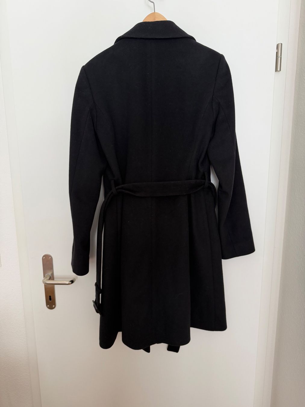 Hugo Boss Manteaux: BOSS Wintermantel – D'occasion à Steinhausen par fashionandbeauty 1