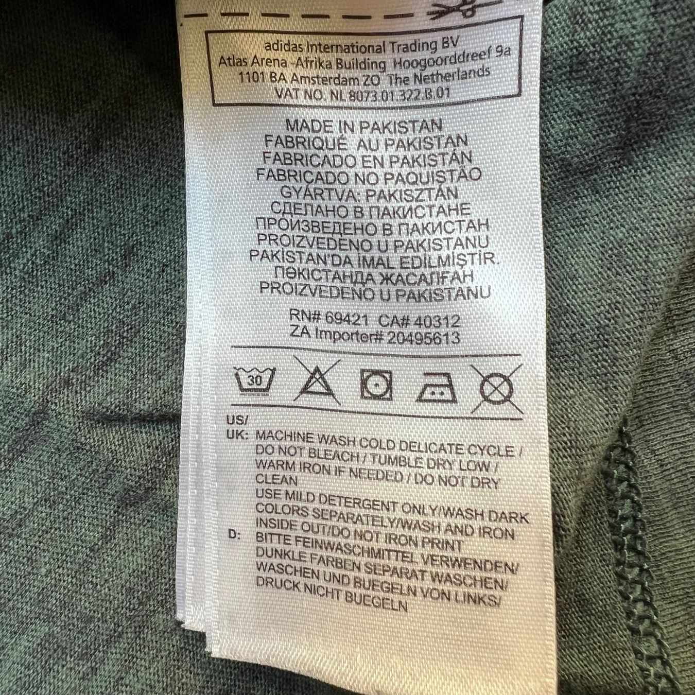 Reebok T-shirt: REEBOK T-Shirt – Usato da Zürich venduto da ClosetQueen 7