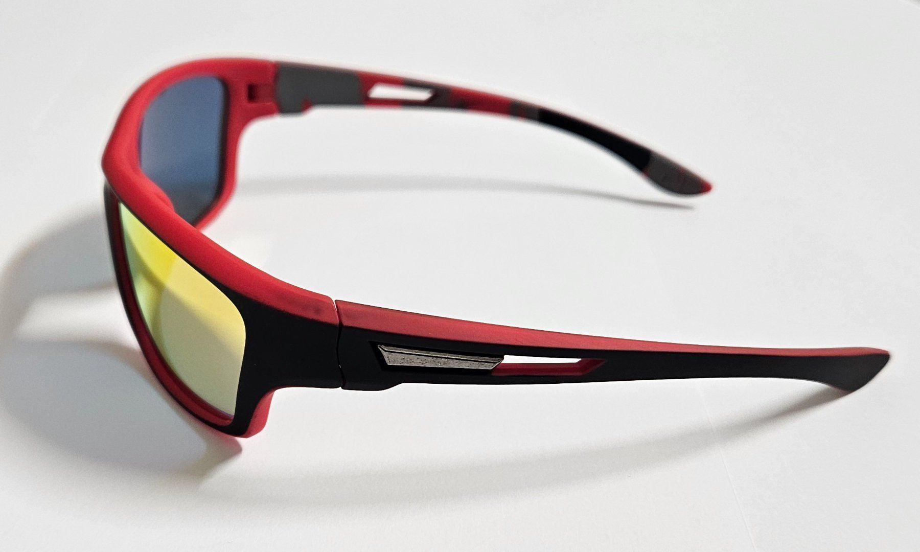 Occhiali & Lenti: Sportliche Herren Sonnenbrille – Nuovo (secondo la descrizione) da Kreuzlingen venduto da RahMal 3