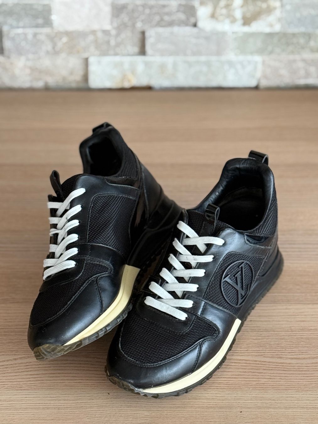 Louis Vuitton Scarpe da donna: Louis Vuitton Sneakers – Usato da Reinach AG venduto da BisMad3 5