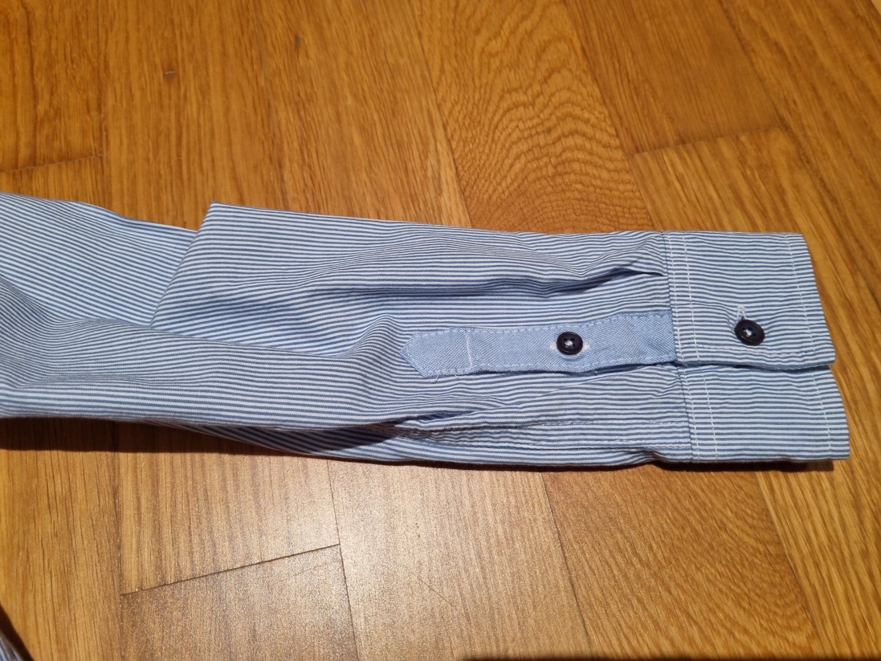 Camicie, T-shirt & Polo: 2 Hemden, Grösse 128 (Nr.7) – Usato da Rothenfluh venduto da Sawi80 7