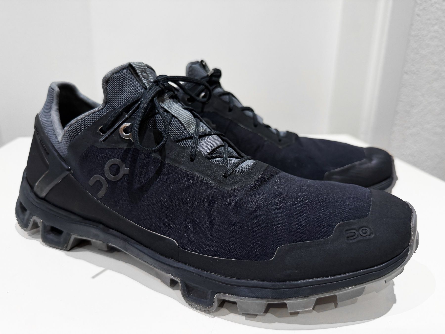 On Scarpe da uomo: ON Running Cloudventure Peak Trailrunning Schuhe Gr. 42 – Usato da Dietikon venduto da Angy94 1