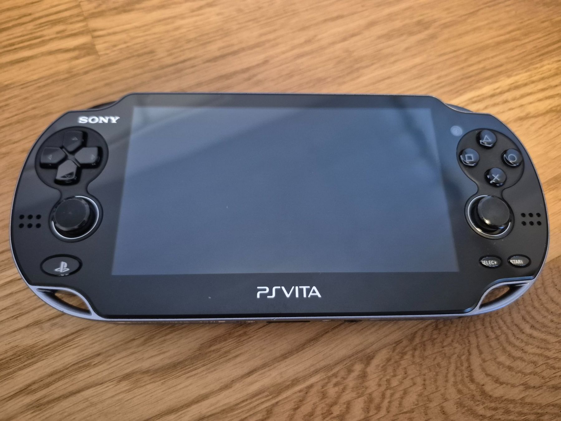 Sony Konsolen: Sony PlayStation PS Vita – Gebraucht aus Worb von  2