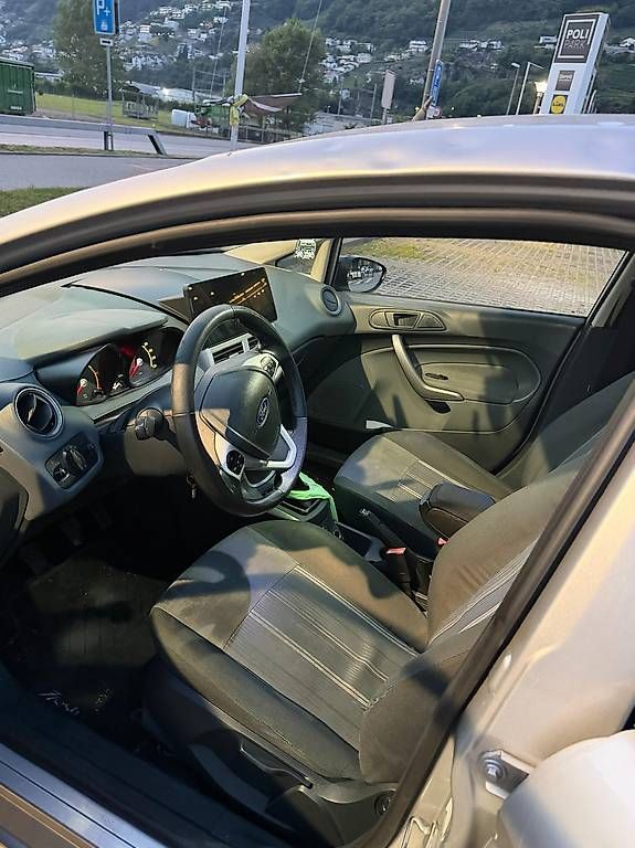 Automobili: Ford Fiesta 1.4 TDCi per EXPORT – Usato da Gordola venduto da Cortesnik 3