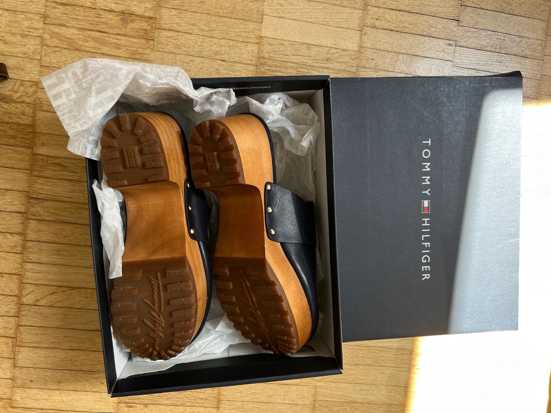 Tommy Hilfiger Damenschuhe: Tommy Hilfiger Mid Heel Clog Mules – Neu und originalverpackt aus Zürich von ann_qyk6 1