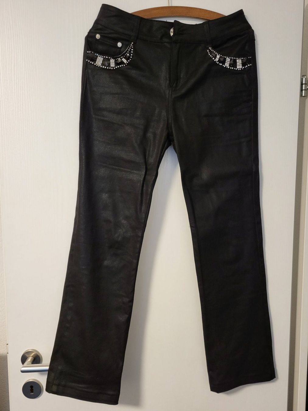 Completi & Tailleur: Anzug, 2 Teiler schwarz, Gr. L – Usato da Eschlikon TG venduto da Hirzliblick 2