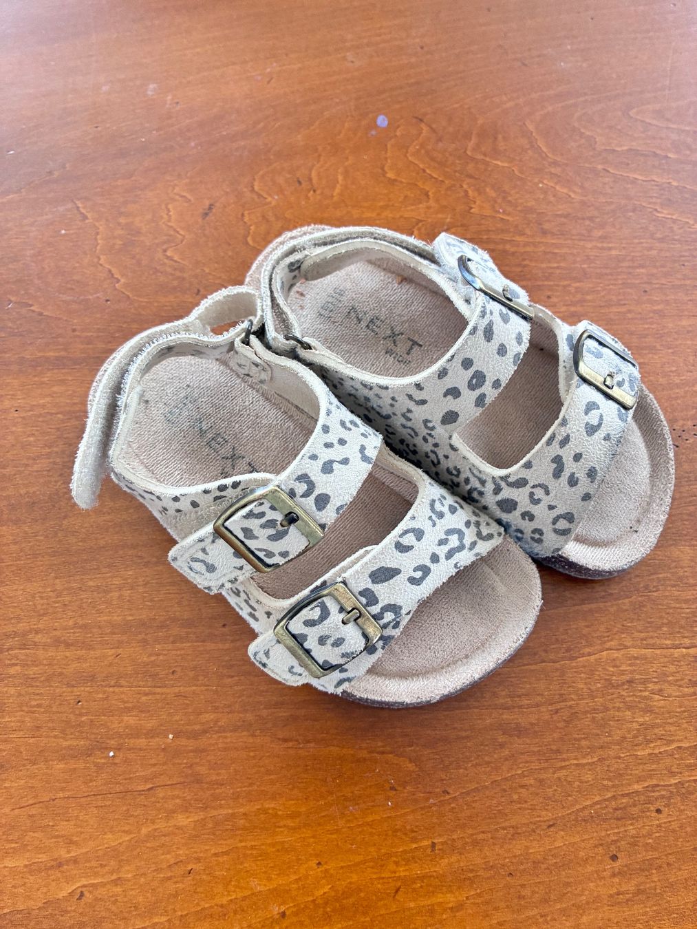 Scarpe per ragazzi: Sandalen von Next Gr 24 – Usato da Rifferswil venduto da nahug