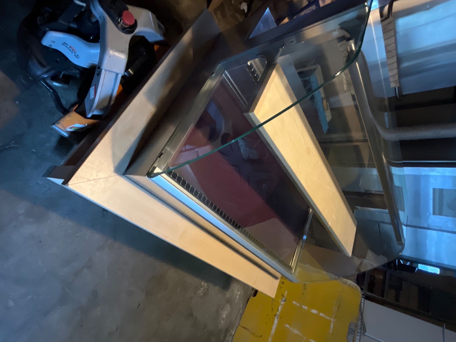 Frigoriferi: KÜHLVITRINE IDEAL AKE  AR-112-65-E R290 – Usato da Flaach venduto da Auto6011 7