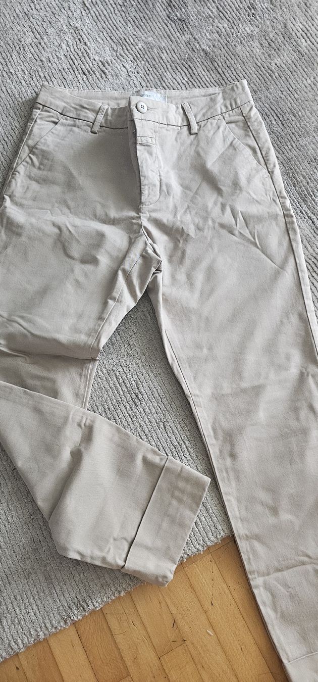 Closed Hosen: Closed Hose, Beige, Gr. 26, Sommer-Look! – Gebraucht aus Riedikon von Winter21. 1