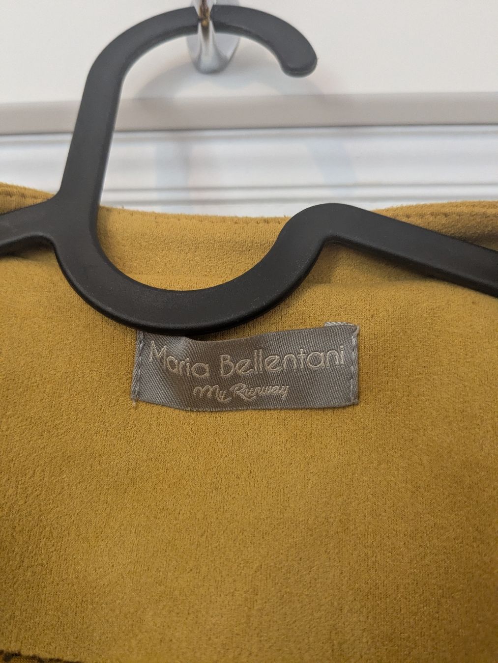 Vestes: suede jacket, M size – Neuf (Voir description) à Genève par Valentyna_ann 3