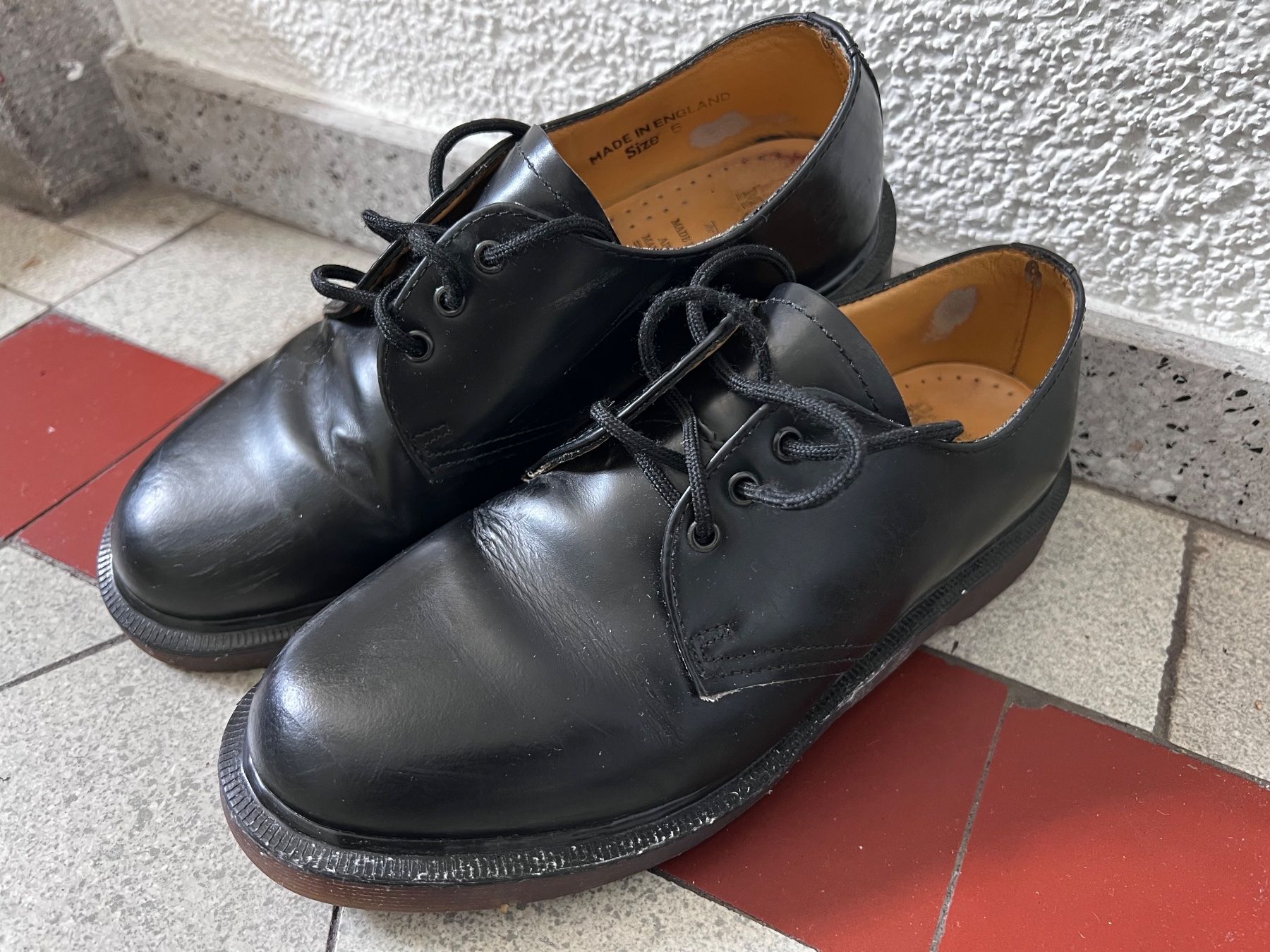 Dr. Martens Scarpe da donna: Lederhalbschuhe UK5 / Gr.37.5 – Usato da Zürich venduto da Mailfree