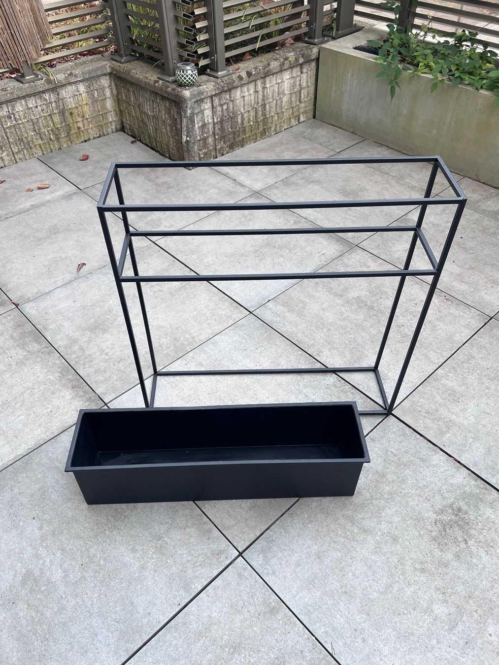 Altro per la casa: Pflanzenbehälter Metall schwarz – Usato da Zug venduto da gaw_888 3
