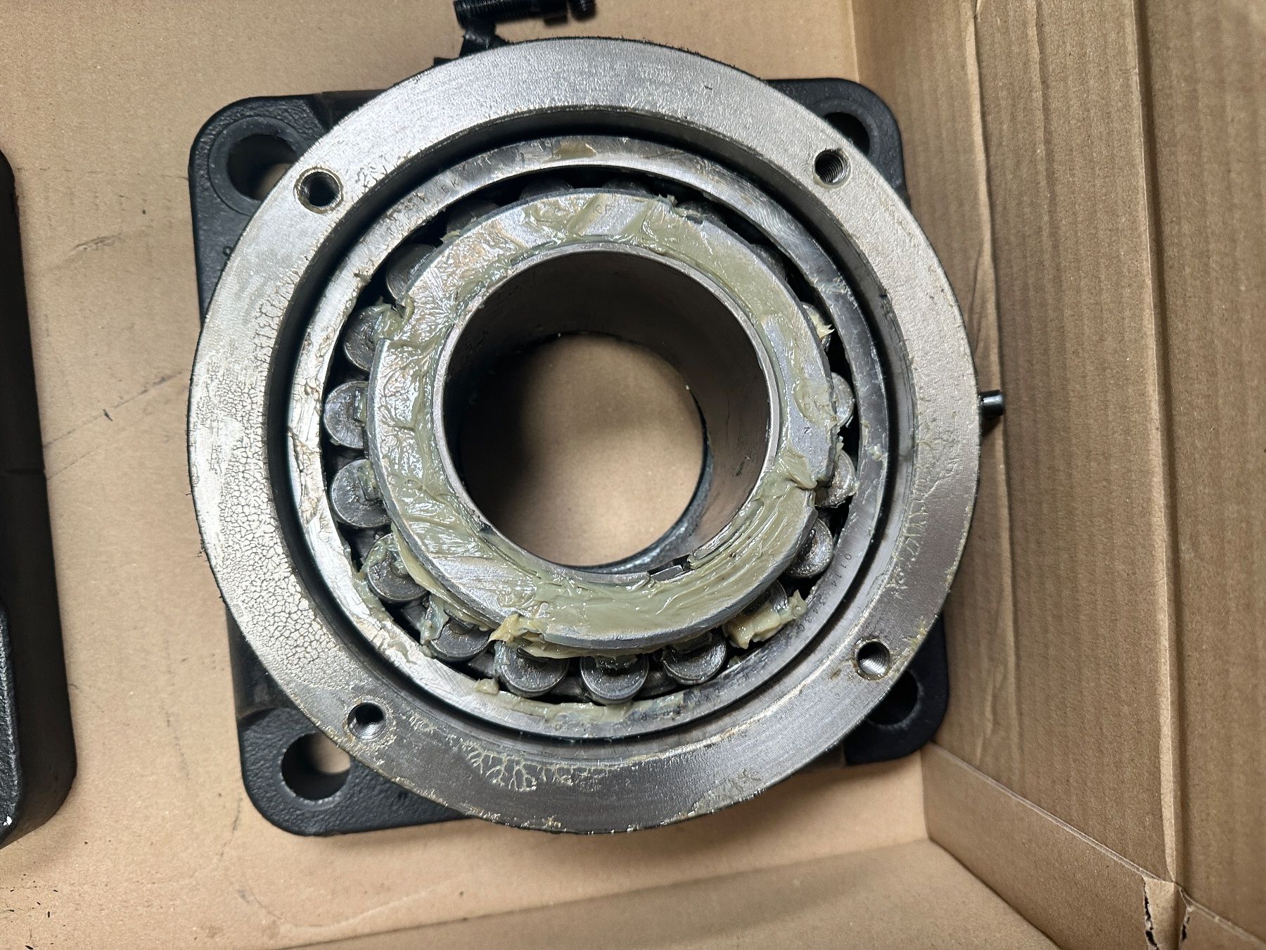 Altro per industria metallurgica: Flansch Werksnummer	FNL 520 B Hersteller	SKF – Usato da Basel venduto da MaschinenSchweiz 2