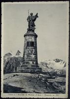 S. BERNARDO Statue