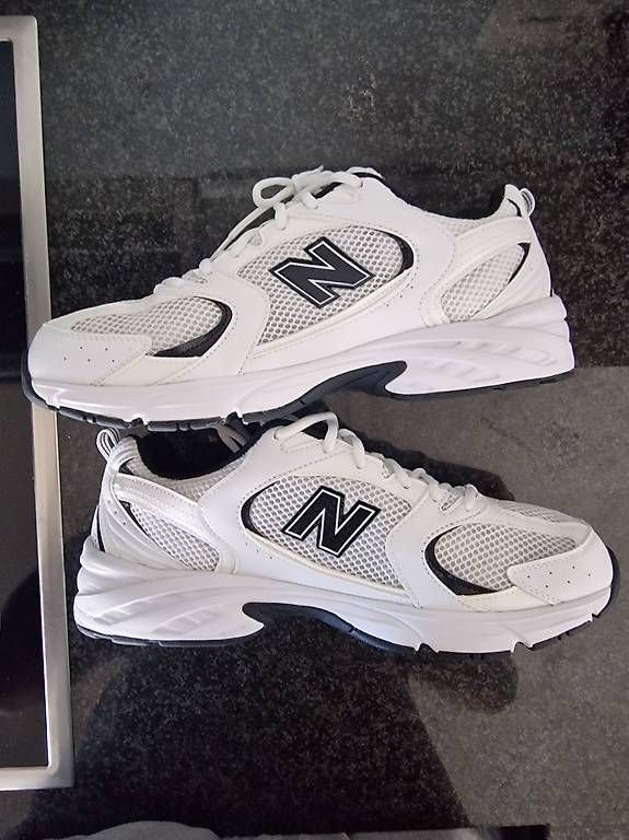 Scarpe da uomo: NEW BALANCE 530 – Nuovo e nell'imballaggio originale da Bern venduto da YarickKozlov 1