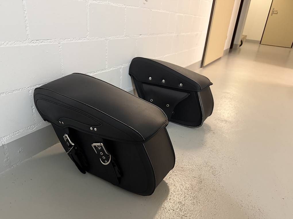 Sacs: Motorradtaschen Universal – Neuf avec emballage d'origine à Ennetmoos par FlorianMazko 2