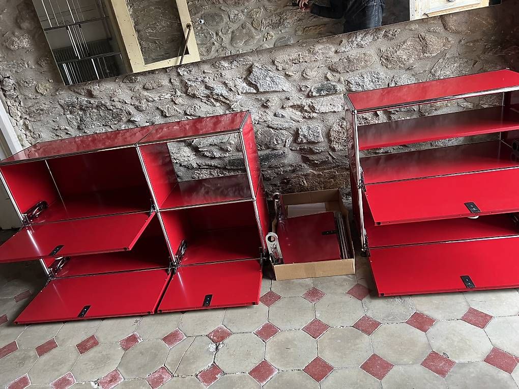 USM Étagères: USM Haller Sideboard rot – D'occasion à Luzern par B-R 2