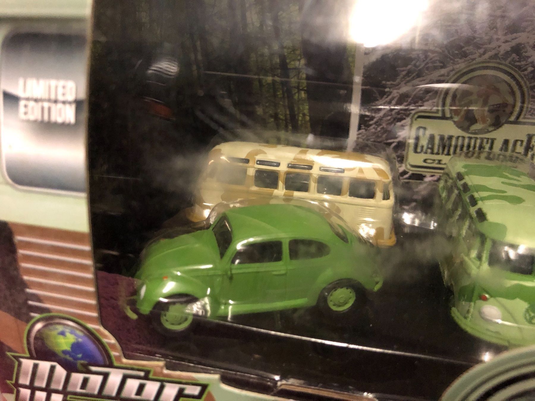 Volkswagen Modellini d'auto: Vw bus käfer Camouflage limitiert – Nuovo (secondo la descrizione) da Reinach AG venduto da rares75 1