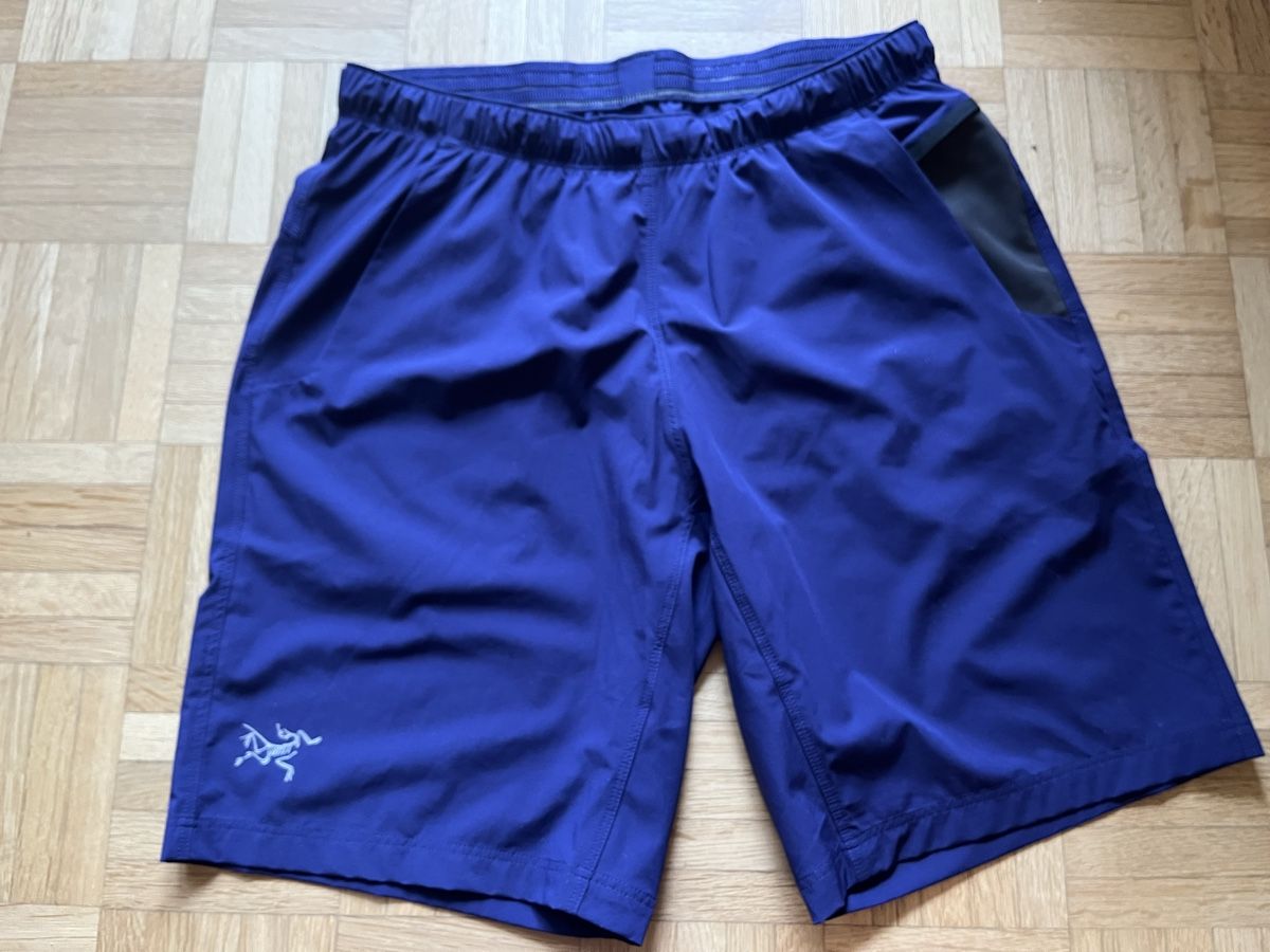 Arcteryx Hosen: Arcteryx Incendo 9 Shorts, Neu – Neu und originalverpackt aus Vaduz von Wurzla777 1