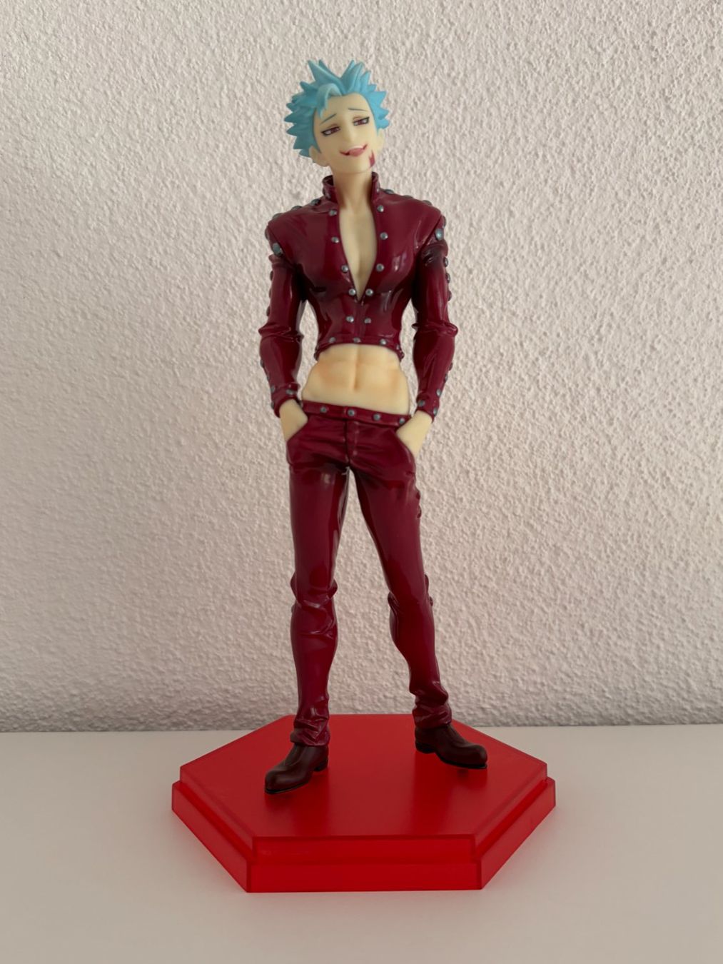 Statuette: Ban – Usato da Fehraltorf venduto da BroStrand