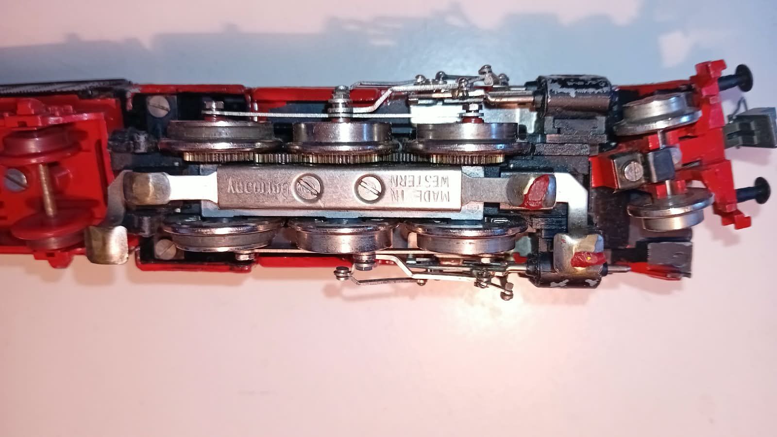 Fleischmann Modelleisenbahnen: Fleischmann Tender-Dampflok BR24 – Gebraucht aus Steinhausen von Vilivinili 2