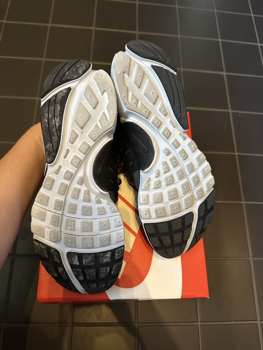 Nike Scarpe da uomo: Nike Presto Schwarz Grösse 36 – Usato da Bern venduto da Shininglove 4