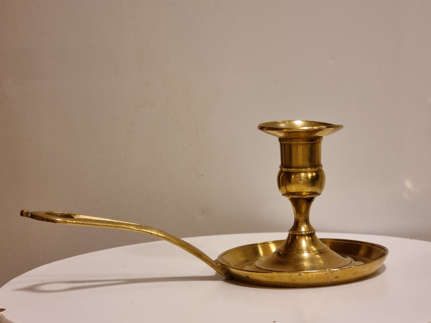 Portacandele: Vintage Messing Kammerleuchter mit Griff – Usato da Scharnachtal venduto da devin03 7