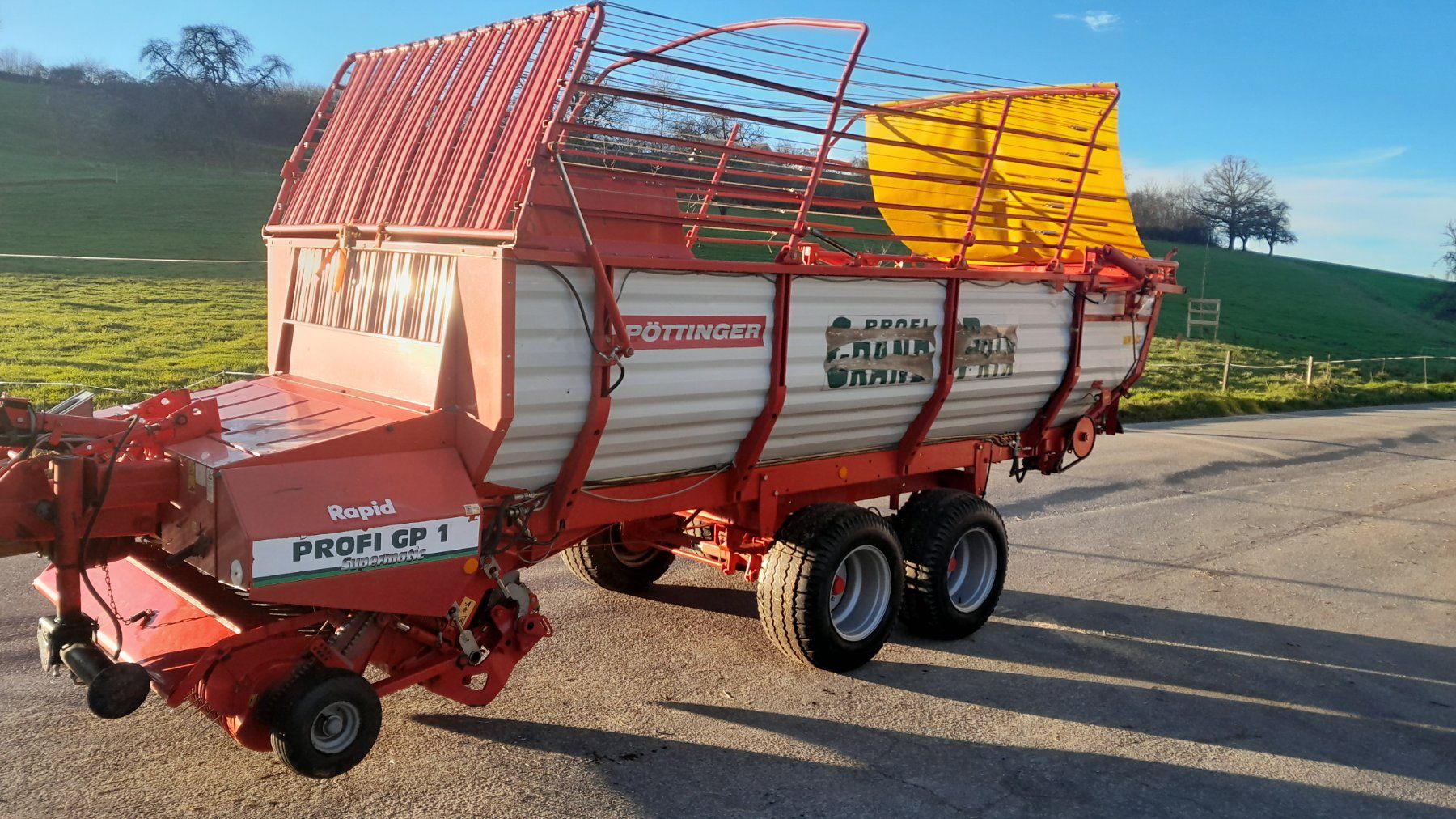 Tutte le macchine: Ladewagen Pöttinger GP1 – Usato da Römerswil LU venduto da Munzli44
