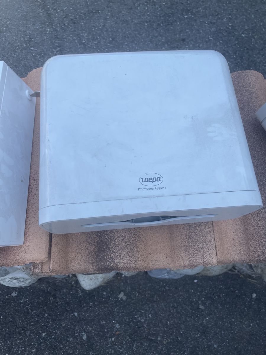 Casse di trasporto: divers boîte pour les papiers à main – Usato da Romont FR venduto da lua_k8pr
