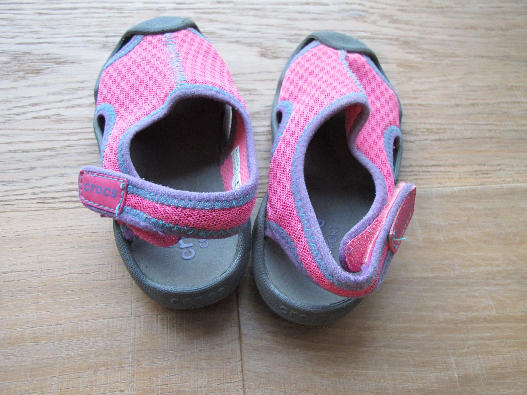 Scarpe per ragazze: Crocs Comfort Gr. 10 (Gr. 27-28) – Usato da Rheinfelden venduto da zwitschi_09 2