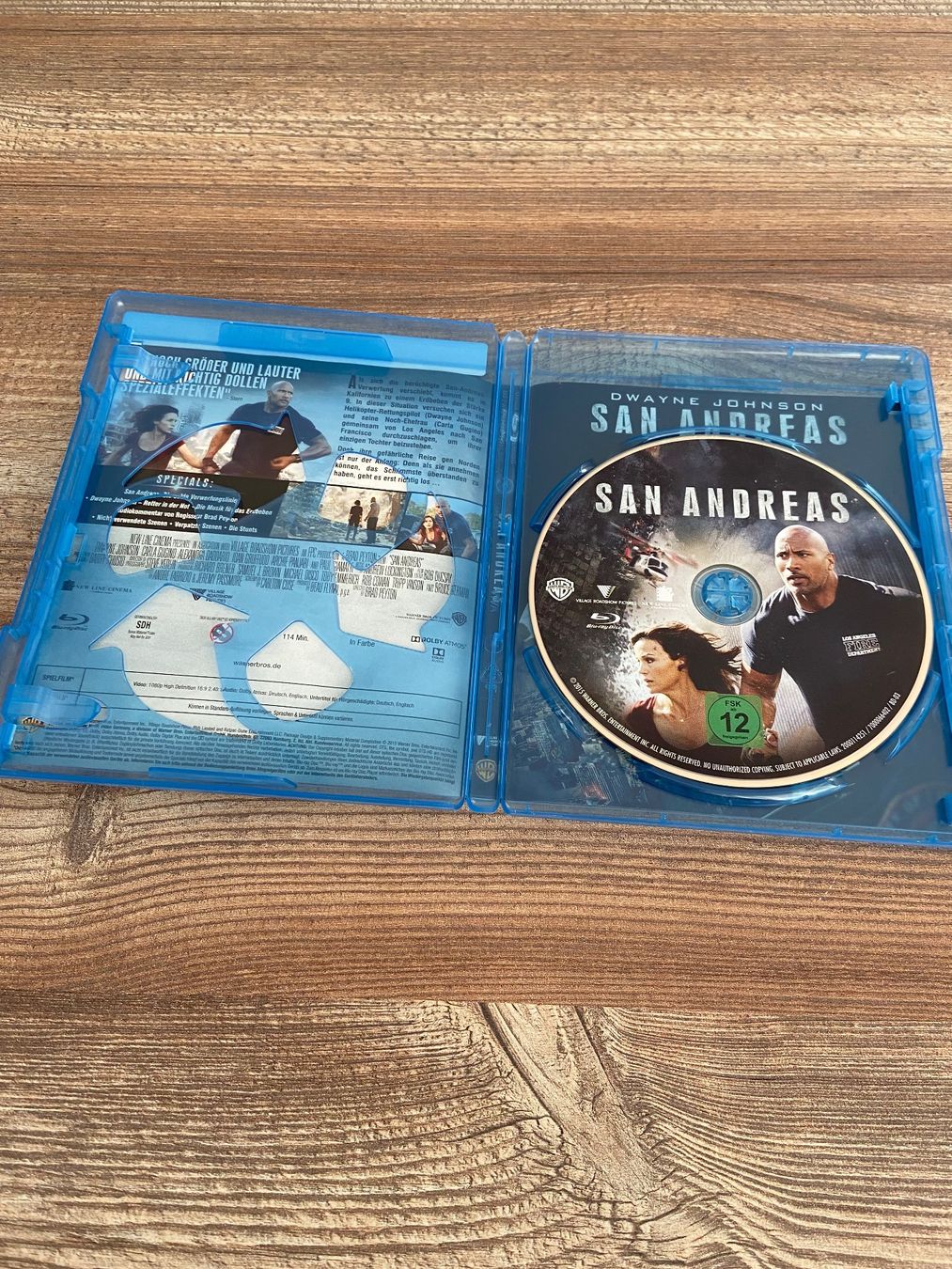 Tutti i DVDs: SAN ANDREAS mit Dwayne Johnson Blu-ray Top Zustand! – Usato da Hasle LU venduto da P89erni01 2