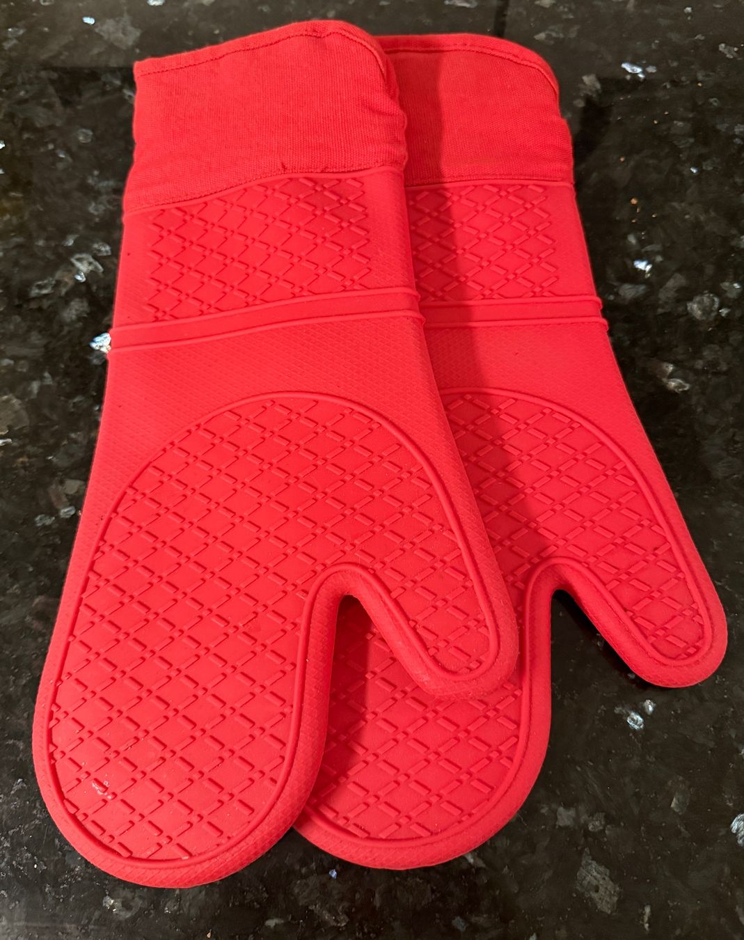 Guanti & manicotti: Articles pour barbeque -brochettes + gants + plateau "steak" – Usato da Veyrier venduto da Szurkemaci 8
