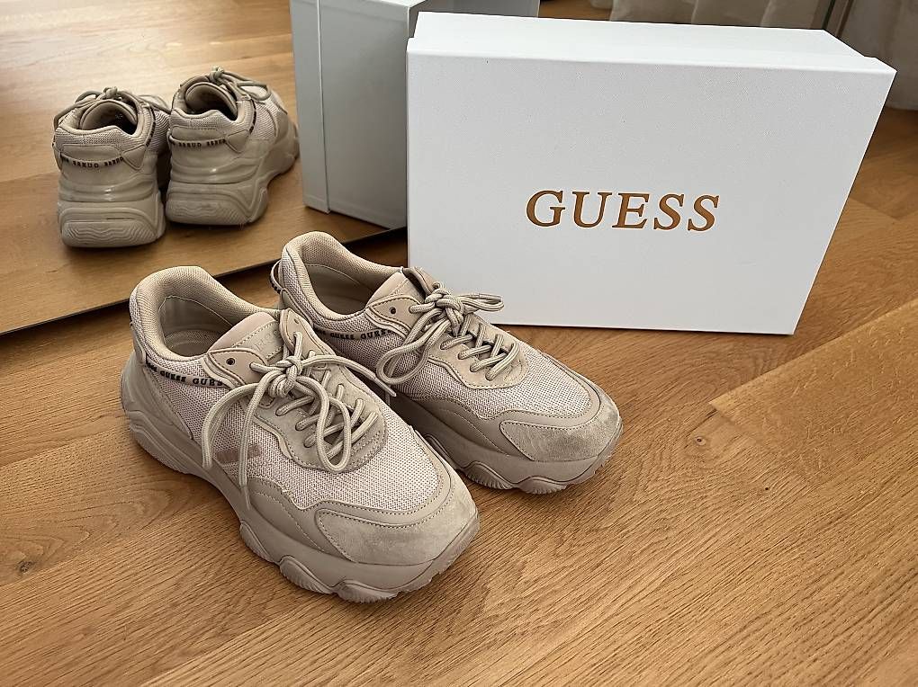 Guess Scarpe da donna: Guess Schuhe in Gr. 39 Beige / Braun – Usato da Gerlafingen venduto da sel_dp6y