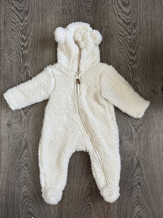 H&M Baby Bear suit, Size 62/68.