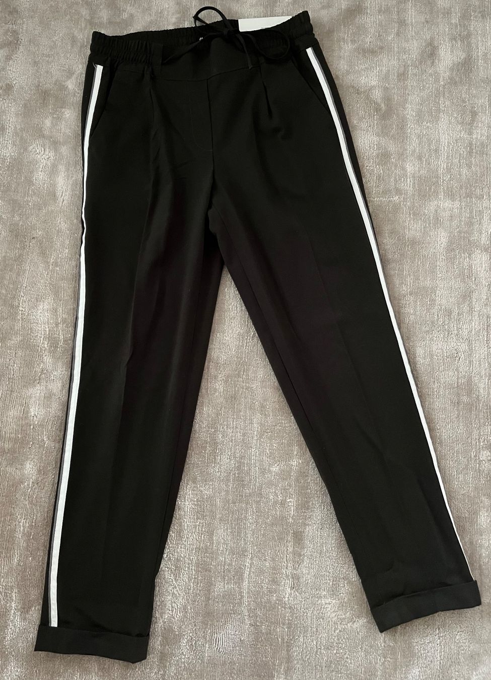 Opus Hosen: Bequeme Hose von Opus - Grösse 34 – Neu und originalverpackt aus Bachenbülach von Elcomaster 1